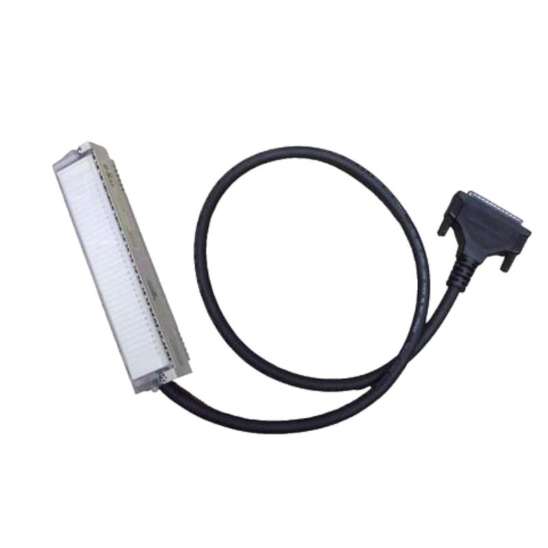 Schneider 140XTS01212 High-Precision Temperature and Sensor Module for Industrial Automation and Process Control