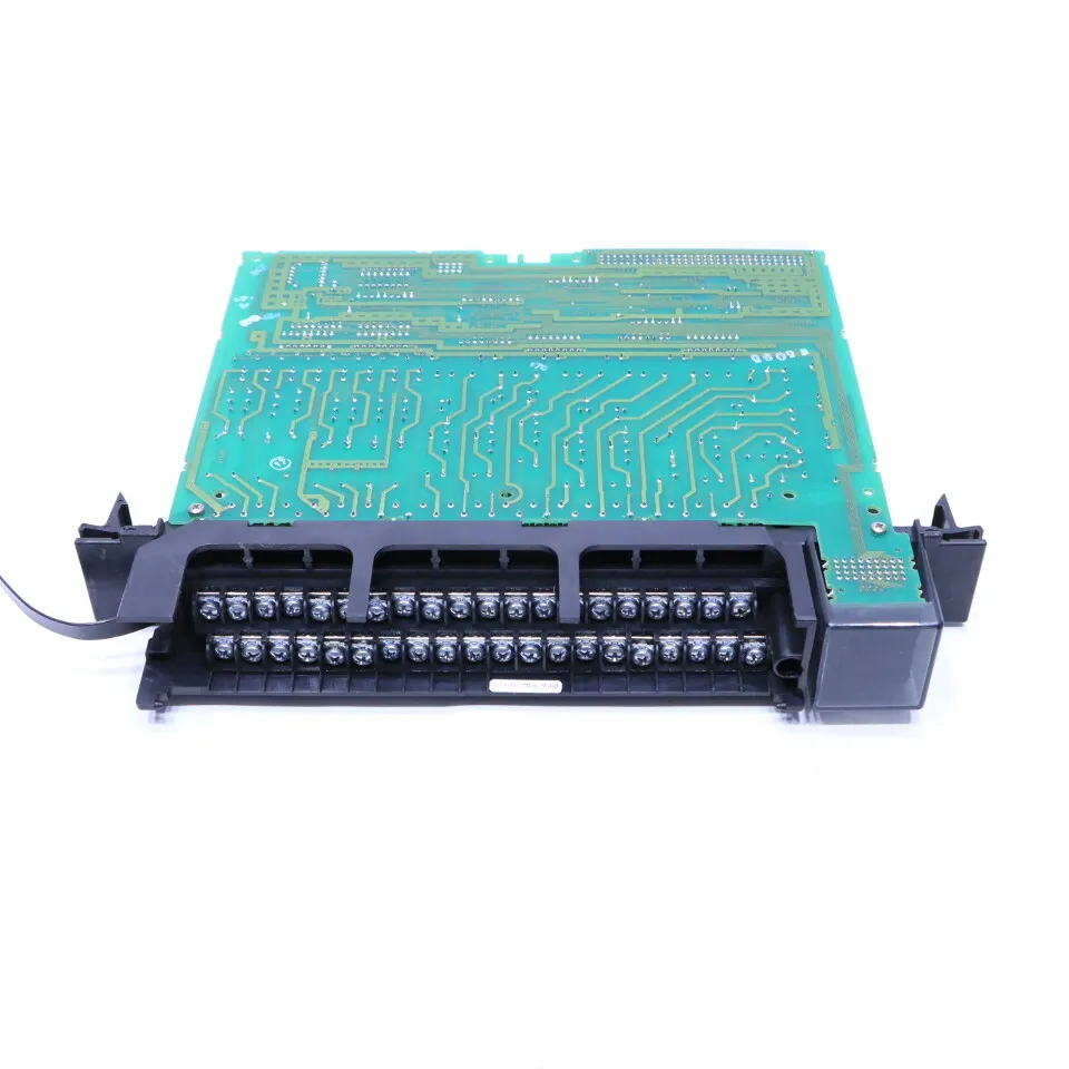 IC697MDL940