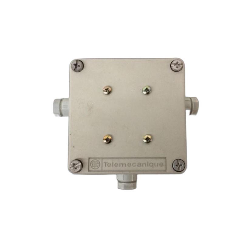 Schneider TSXSCA50 Modbus Passive Tap Junction Box