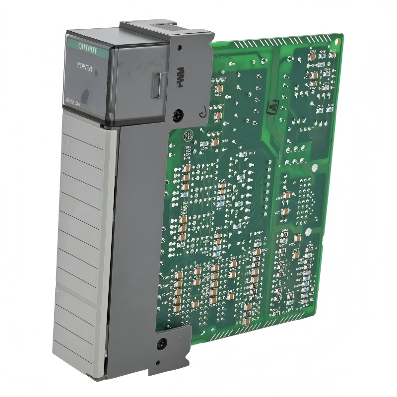 Allen Bradley 1746-NO4I SLC 500 Analog Output Module