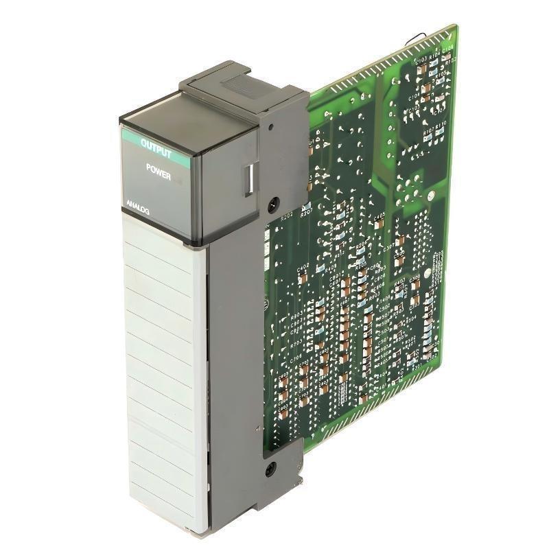 Allen Bradley 1746-NO4V SLC 500 Analog Output Module