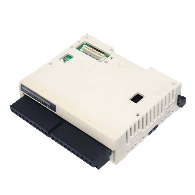 Schneider TM2ARI8HT Temperature Input Module