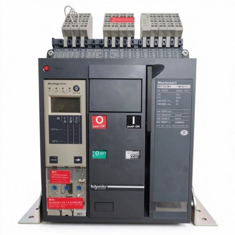 Schneider MT10N1 Breaker